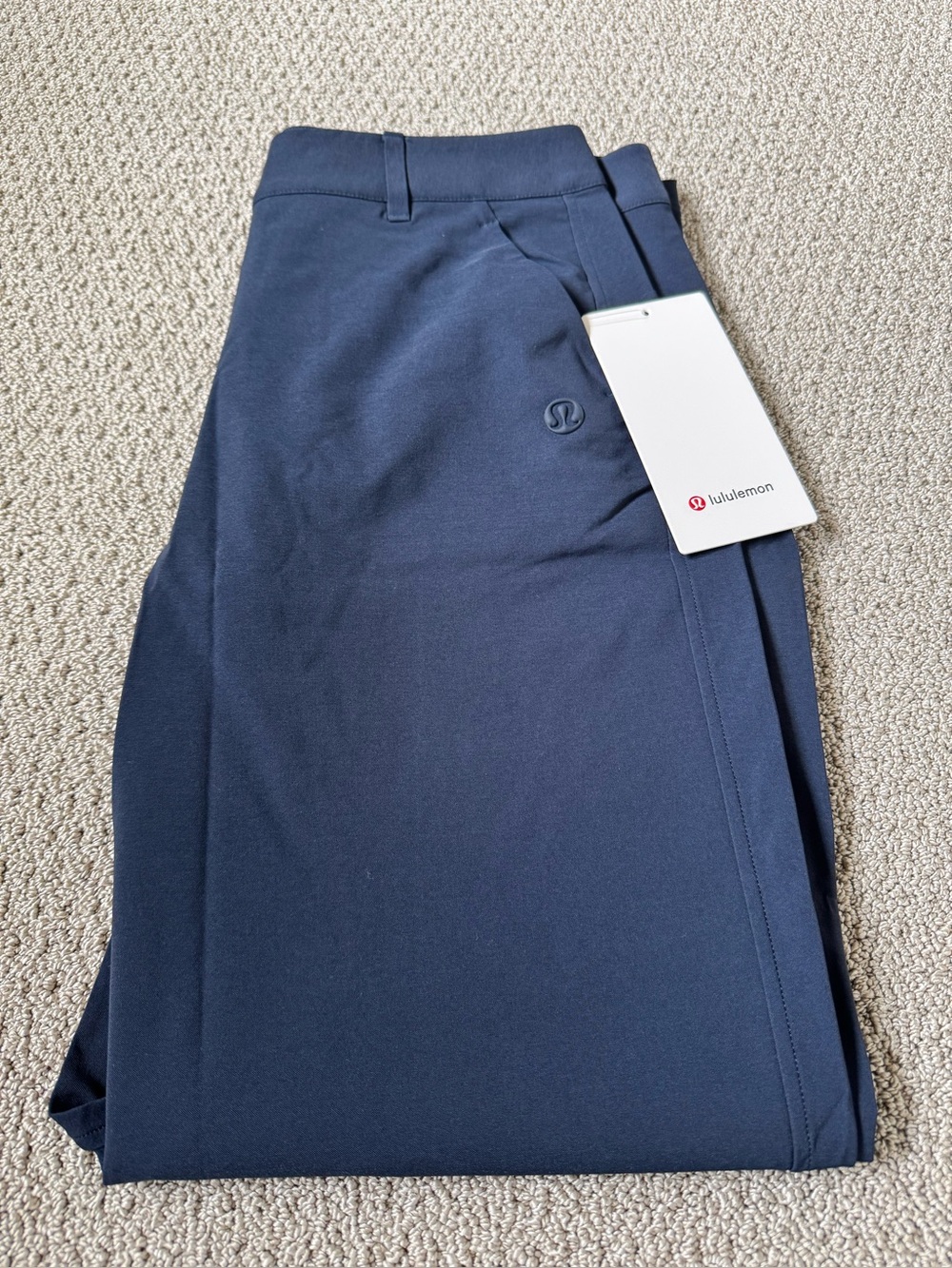 Brand New With Tags Lululemon Stretch Twill Golf Pant in ‘True Navy’ Sz 28